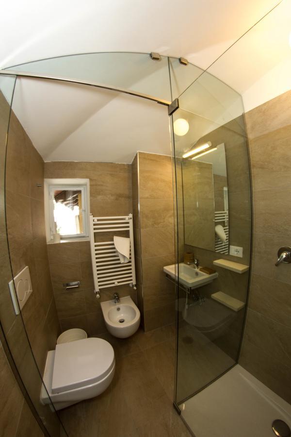 Residence Villa Ombrosa Споторно Экстерьер фото
